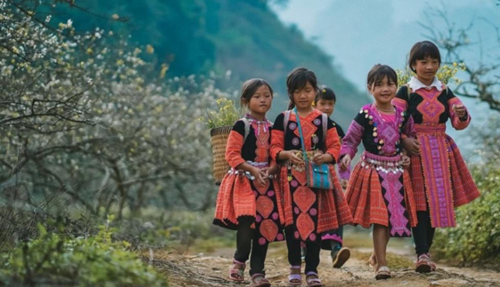 Bản Tà Xùa - lưu giữ bản sắc người Mông